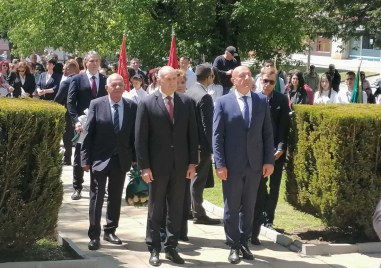 Румен Радев: Неразбираем е отказът да се проведе референдумът, който предлагам