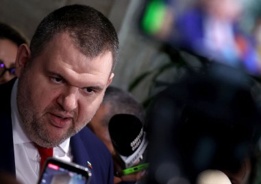 След апела на Делян Пеевски: Oбщини засилват ограниченията и контрола на тротинетките