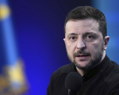 Преговори за мир в Украйна: Ще седнат ли на една маса Путин и Зеленски?