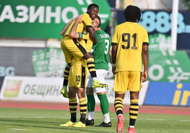 Страхотен Ботев разби с 6:0 Берое в Стара Загора и си гарантира минимум 6-то място