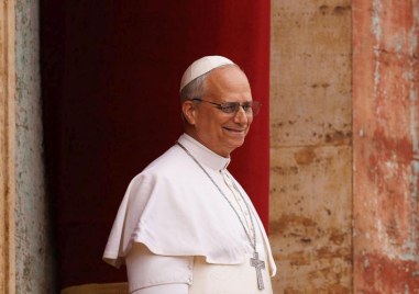 Папа Лъв ХІV предложи днес посредничество във военните конфликти по света по време