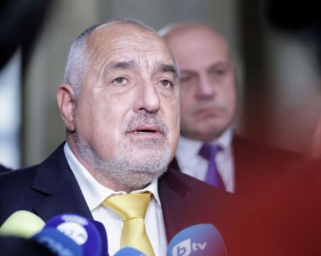 Борисов: Радев го е яд, че правителството и парламента се справиха и изпълниха критериите