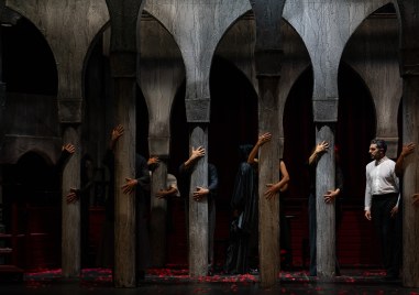 Пловдивският драматичен театър за трети пореден път ще представи България