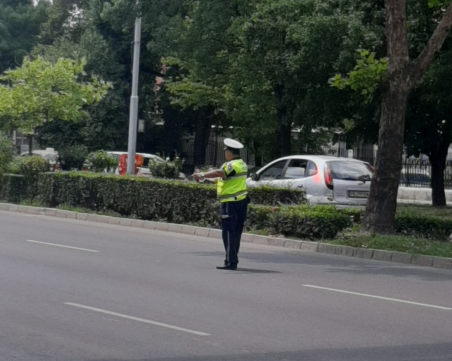 Ограничават движението на коли в 