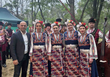 Кметът на Пловдив Костадин Димитров снощи откри официално едно от