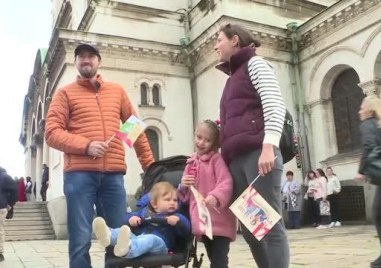 Патриарх Даниил: Българското училище е родено от Църквата