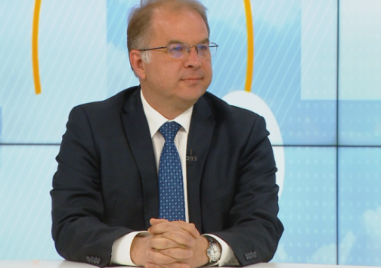 Радомир Чолаков: Когато взе да се говори много за „Боташ, Радев призова за референдум