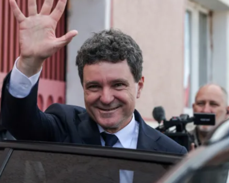 Проевропейският кандидат Никушор Дан води в президентската надпревара в Румъния