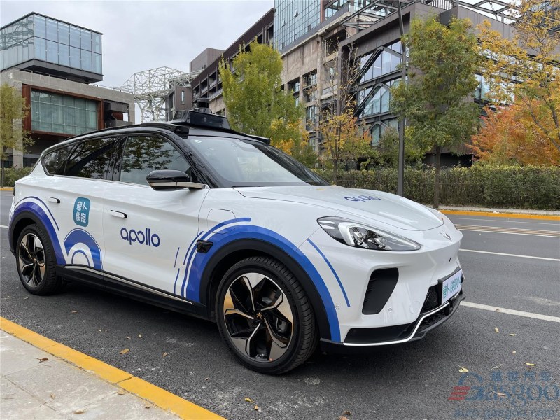 Baidu стъпва в Европа с Apollo Go: Роботизирани таксита тръгват още тази година