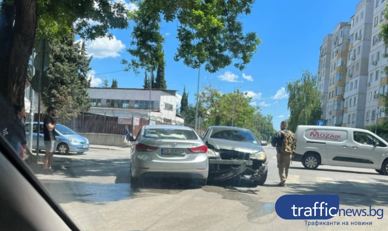 Поредна тежка катастрофа на кръстовище в Каменица