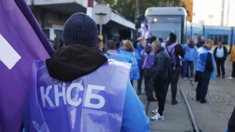 Транспортната стачка в София: И кметът, и шофьорите не отстъпват от позициите си