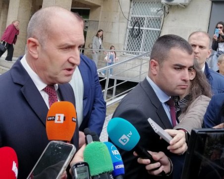 Проф. Михайлова: Актът на председателят на НС не подлежи на обжалване