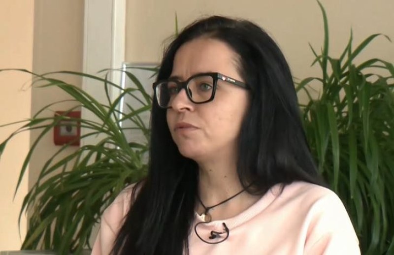 Българската инфлуенсърка, насърчавала насилието над жени, го смята за възпитателен метод