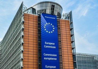 Еврокомисията предлага такса от 2 евро за внос на пратки от трети страни