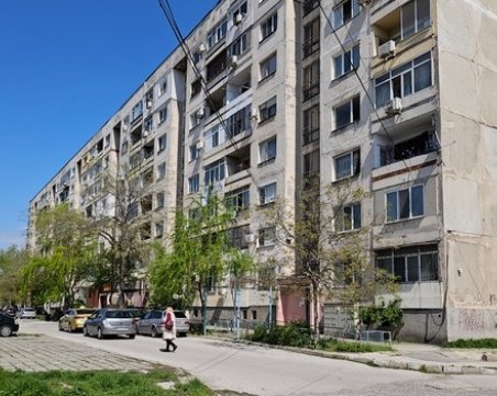 Апартамент за 24 000 евро в Пловдив? Има, но като след апокалипсис