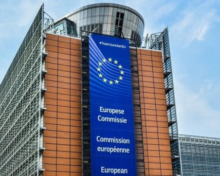 Еврокомисията предлага такса от 2 евро за внос на пратки от трети страни