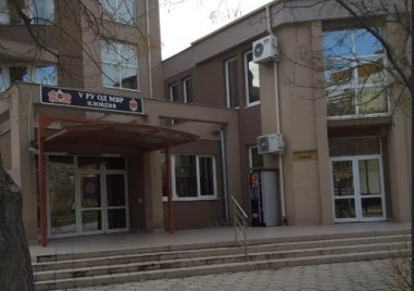 Агресия сред деца! Малолетни момичета набиха тяхна връстница в Пловдив