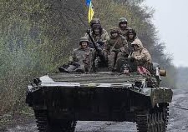Украинската армия попречила на 49 000 наборници да избягат от страната от началото на войната