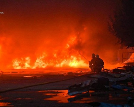 Русия с масирана атака срещу Суми, части от града са без ток