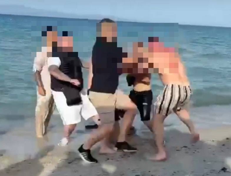 Бой между българи на Халкиди! Петима се нахвърлиха на друг по време на парти ВИДЕО