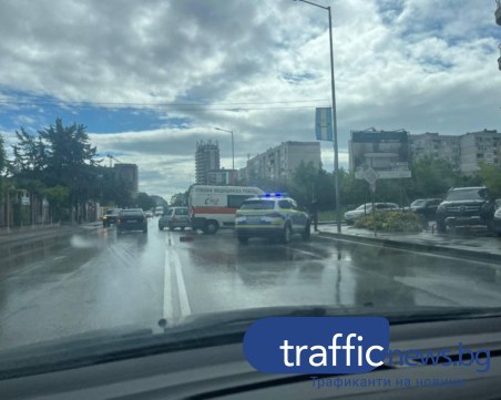 Две коли се удариха на бул. 