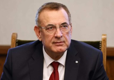 Джевдет Чакъров е депозирал оставка като председател и член на