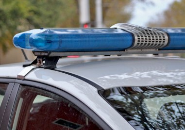 Служители от РУ Септември установиха трима малолетни извършили кражба Навръх 24