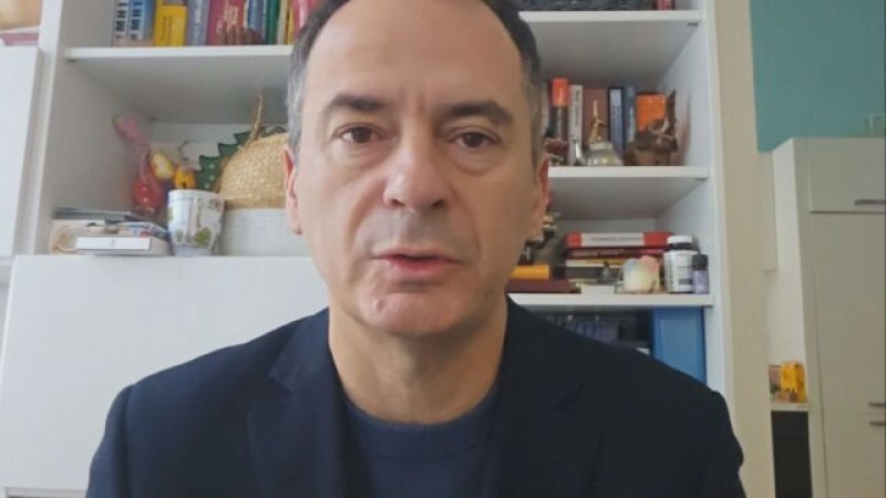 Христо Грозев с ново разследване за шпионска дейност, в която е замесен български журналист