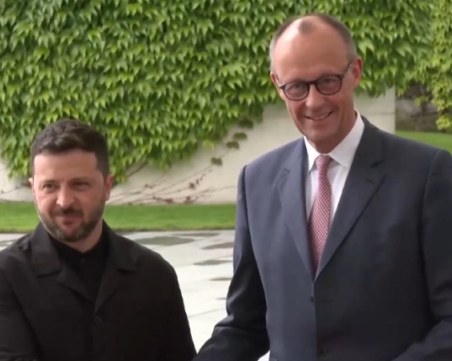 Започнаха преговорите между Зеленски и Мерц в Берлин