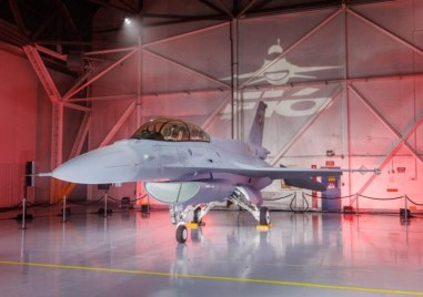 F-16 направи първи полет във въздушното ни пространство