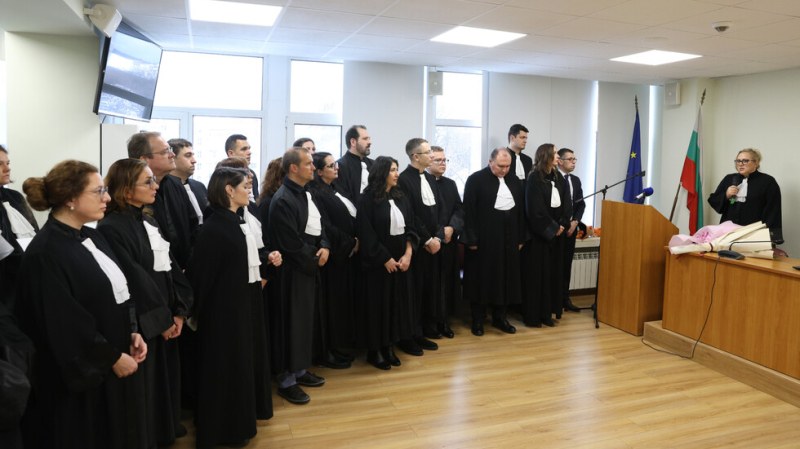 Софийският адвокатски съвет обяви ефективен протест