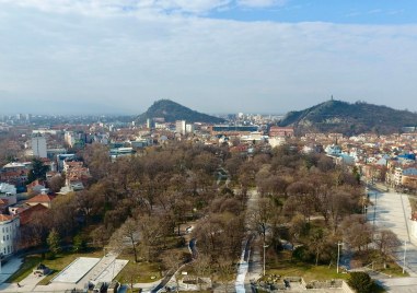 Предимно облачно време в Пловдив, очакват се и превалявания