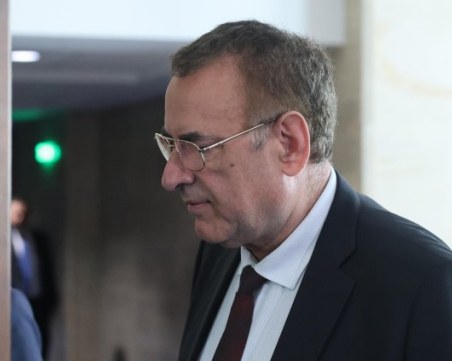 Спряха сина на Джевдет Чакъров на границата