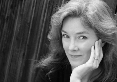 Звездата от Отчаяни съпруги и Младият Шелдън Валери Махафи е