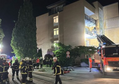 Най малко трима души загинаха при пожар в болница в северния