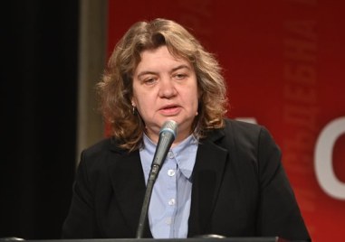 Киселова: Ботев е символ на свободата и саможертвата за родината