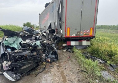 Тежка катастрофа в Софийско: Очевидци споделят за загинал
