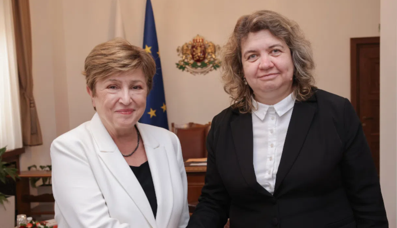 Наталия Киселова се срещна с Кристалина Георгиева