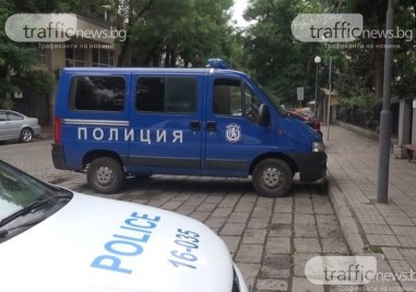 74-годишният стрелец от Войводиново опрял пистолет в главата на служителка на МВР