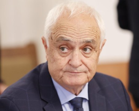 Запрянов: България ще увеличи разходите си за отбрана до 3,5 % от БВП до 2032 г.