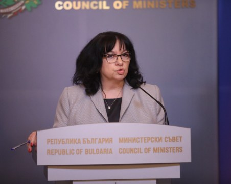 Теменужка Петкова: България успешно ще въведе еврото