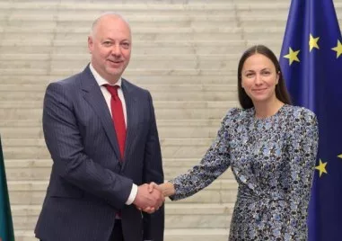 Ева Майдел поздрави Желязков за ясния курс към еврозоната