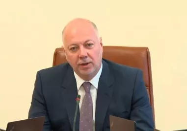 Желязков: Трябва да либерализираме железопътния превоз на пътници