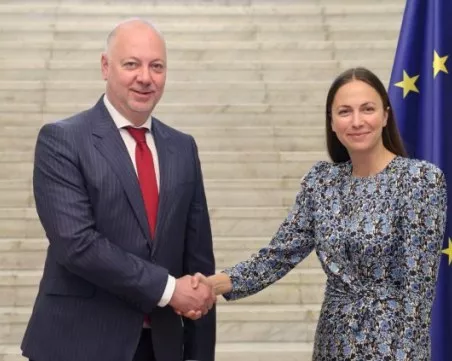 Ева Майдел поздрави Желязков за ясния курс към еврозоната