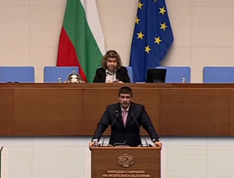 Ден 3 на скандали в парламента: От 