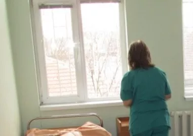 Без опасност за живота са възрастните от хосписа в Ягода, приети УМБАЛ-Стара Загора
