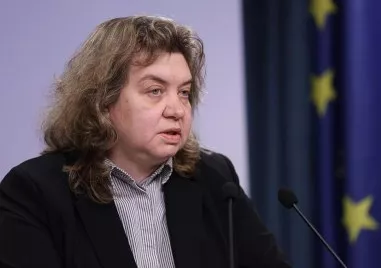 Киселова: Държавата не бива да отслабва позицията си за еврозоната