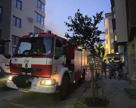 Пожар избухна в заведение в Благоевград