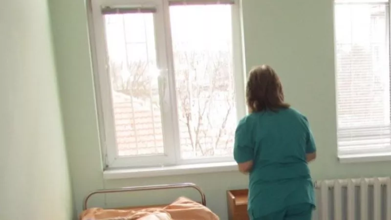 Без опасност за живота са възрастните от хосписа в Ягода, приети УМБАЛ-Стара Загора