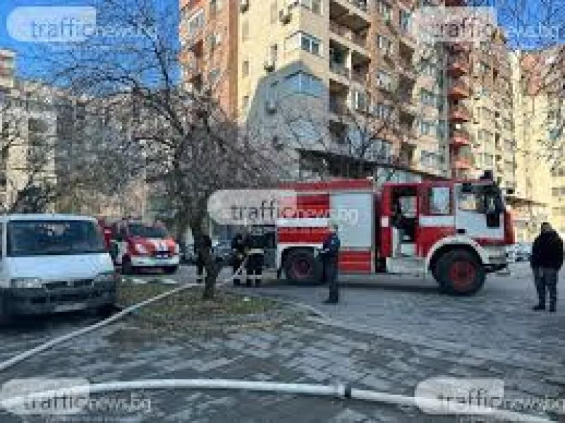 Мъж загина при пожар в дома му, запалил се заради цигара